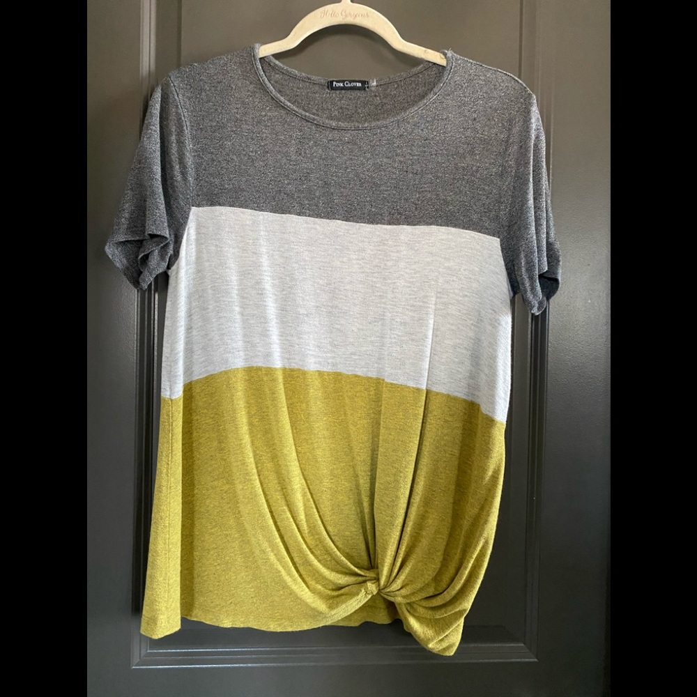 Color block tee